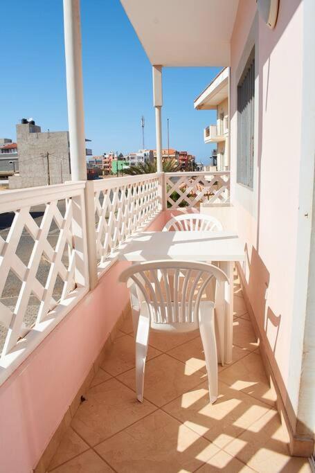 Santana - T2 Confortavel A 300 M Da Praia De Santa Maria Apartment Exterior photo